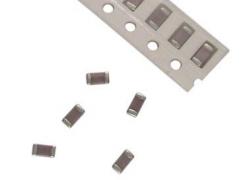 1206 keramische condensator 1nF 1kV