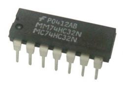 Logic gate 74HC32 DIP14
