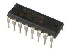 Logic gate 74HCT238 DIP16