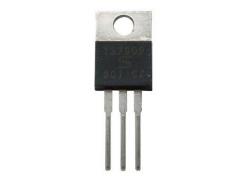Voltage regulator 7915